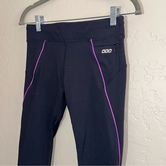 Lorna Jane Active Wear Run Addict Women’s Sz S Black 15” Inseam Capri Tights - Picture 2 of 7